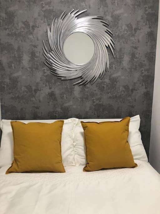 Stunning Apartment In Leeds- Financial District Leeds  Exterior photo