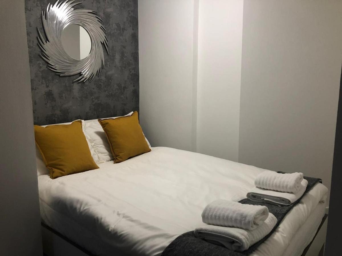 Stunning Apartment In Leeds- Financial District Leeds  Exterior photo
